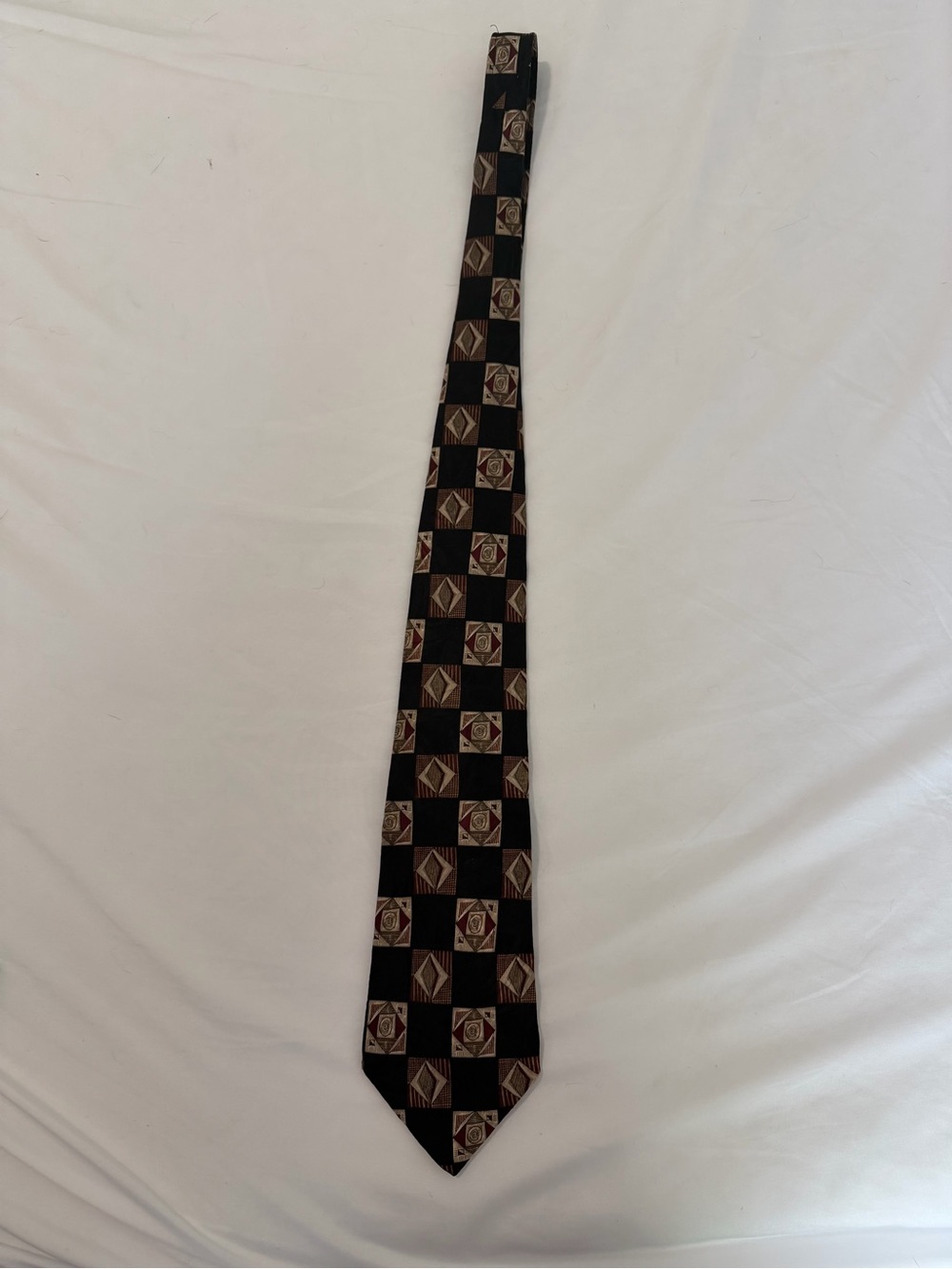 Roundtree & Yorke Black Tie with Brown and Cream Geometric Motif
